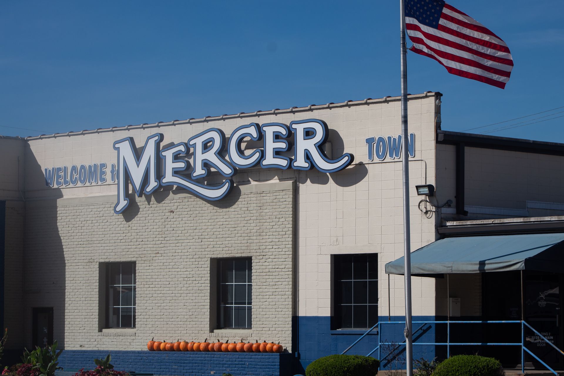 Mercer Transportation Louisville Campus with Pumpkins